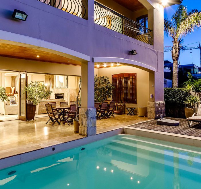 Villa Charmante in Bantry Bay